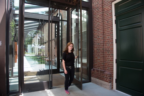 McKinlock Hall, Harvard University